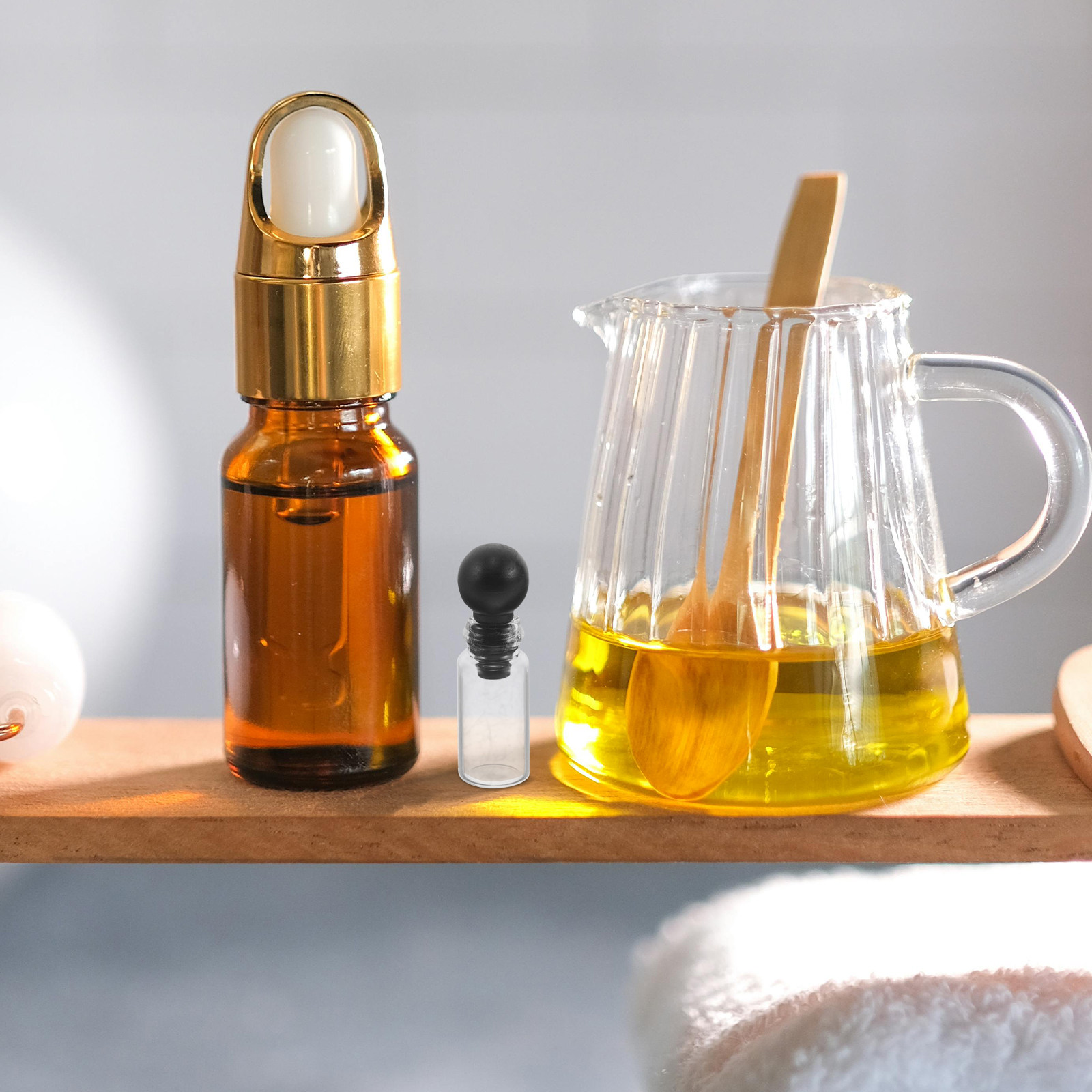 150個入り、ガラス製香水サンプル容器、小型ボールストッパー - Perfume Fragrance Refill のレビューと価格