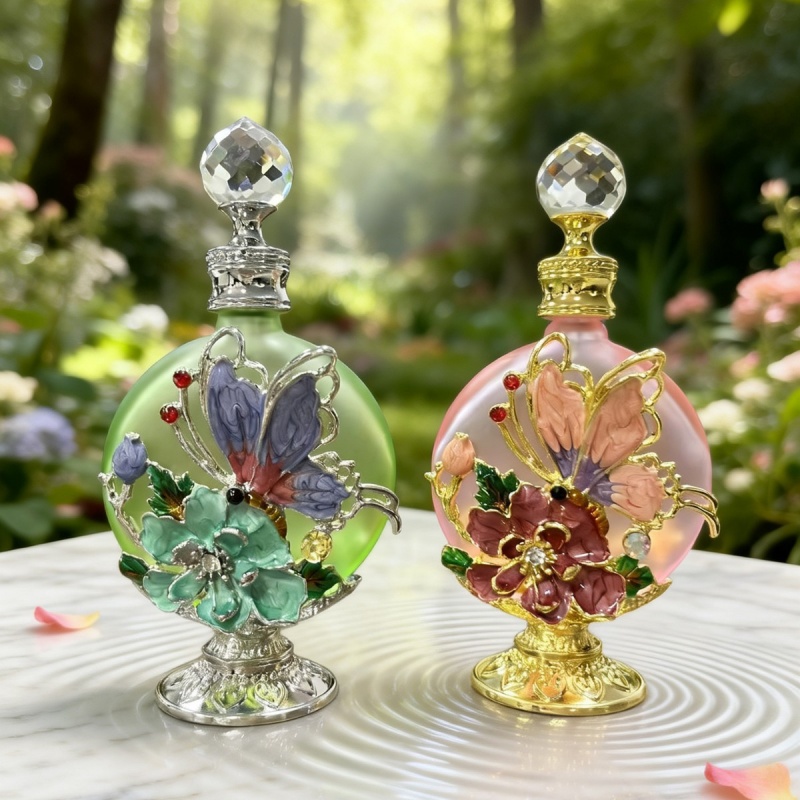 4個入り空の香水瓶、エナメル蝶模様、ゴールドベース、ダイヤモ - Perfume Fragrance Base のレビューと価格